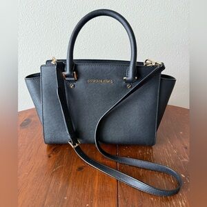 Michael Kors Medium Selma Bag